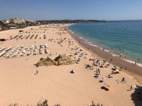 Cosy Apartment pool in Praia Da Rocha Portimao